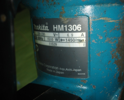 ขายเครื่องสกัดคอนกรีต(สกัดไฟฟ้า) 1510 วัตต์ Makita รุ่น HM1306 ขายเครื่องสกัดคอนกรีต(สกัดไฟฟ้า) 1510 วัตต์ Makita รุ่น HM1306