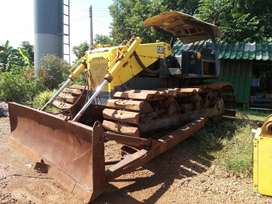 ขายแทรคเตอร์ตีนตะขาบcat d4e ตีนเป็ด ติดต่อ0622683801