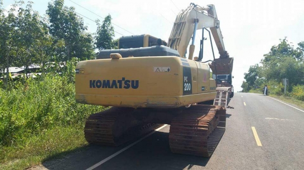 KOMATSU PC 200-8N1 KOMATSU PC 200-8N1