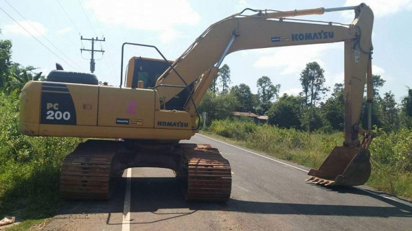 KOMATSU PC 200-8N1 KOMATSU PC 200-8N1