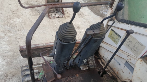 ขายรถขุด MITSUBISHI รุ่น MXR55 เครื่องยนต์ K4N 4สูบ เก่านอก มีลายเจาะ ขายตามสภาพ มีเอกสาร 280,000 บาท ขายรถขุด MITSUBISHI รุ่น MXR55 เครื่องยนต์ K4N 4สูบ เก่านอก มีลายเจาะ ขายตามสภาพ มีเอกสาร 280,000 บาท