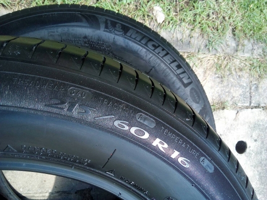 215/60R16 MICHELIN PLIMACY 3st มี 2 เส้น โทร.081-427-3941