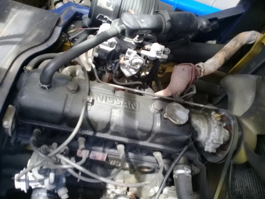 +++ขายโฟล์คลิฟท์  KOMATSU FG15-16  ขนาด  1.5  ตัน  เครื่องยนต์เบนซิน  เสา  4  เมตร  เกียร์ออโตเมติค  งา 1,070  มม.  ยางลมครับ