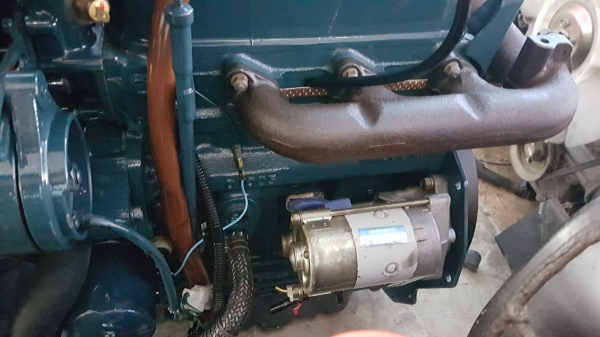 เครื่องยนต์ดีเซล kubota 3สูบ d1005 23แรงม้า สภาพสวย นำเข้าจากญี่ปุ่น ติดง่าย เครื่องแน่น ประหยัดน้ำมัน ไม่เคยใช้งานในไทย สนใจติดต่อ 0817502357 จัดส่งสินค้าได้ทั่วประเทศ