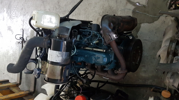 เครื่องยนต์ดีเซล kubota 3สูบ d1005 23แรงม้า สภาพสวย นำเข้าจากญี่ปุ่น ติดง่าย เครื่องแน่น ประหยัดน้ำมัน ไม่เคยใช้งานในไทย สนใจติดต่อ 0817502357 จัดส่งสินค้าได้ทั่วประเทศ