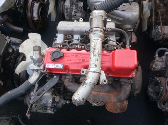 เครื่องยนต์ นิสสัน ฝาแดง BD25 เครื่องดีไม่มีไอ