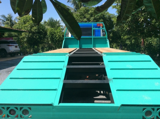 ขาย สิบล้อเทรนเลอร์ ไอ้หลง ( เครื่องเทอร์โบ อินเตอร์ 2เพลา 10สปีด ) ขึ้นแม็กโคร200สบาย