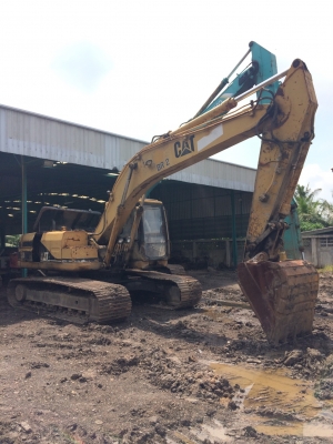 ขาย Cat320L V2 7,xxx ชม เคนท่องปั๊มดีเอวแน่น ช่วงล่างเต็ม เล่มทะเบียน