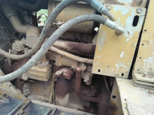 ขายรถแทรกเตอร์ CAT D4E สภาพพร้อมไช้ ขายรถแทรกเตอร์ CAT D4E สภาพพร้อมไช้