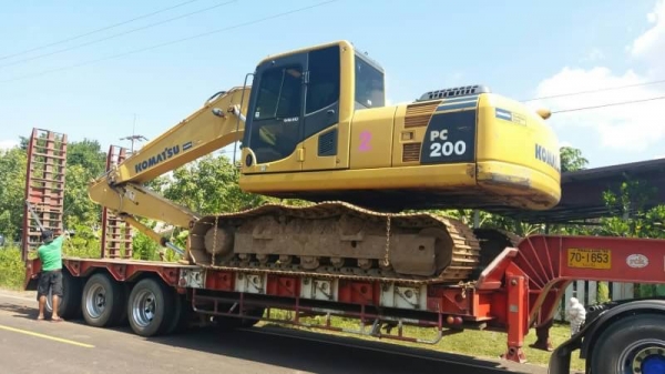 ขาย 1,790,000 บาท KOMATSU PC200-8N1 ทำงาน 7,771 ชม. เครื่องดี ปั้มแรง โช่หนา เอวแน่น สวยกิป ไฟฟ้าครบ เอกสารเล่มทะเบียน รถอยู่ จ.ปทุมธานี โทร&ไอดีไลน์ 0610710295 ขาย 1,790,000 บาท KOMATSU PC200-8N1 ทำงาน 7,771 ชม. เครื่องดี ปั้มแรง โช่หนา เอวแน่น สวยกิป ไฟฟ้าครบ เอกสารเล่มทะเบียน รถอยู่ จ.ปทุมธานี โทร&ไอดีไลน์ 0610710295