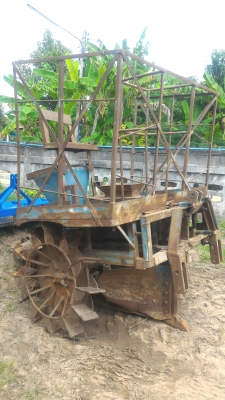 ขายด่วน เครื่ิองปลูกอ้อยร่องเดี่ยว