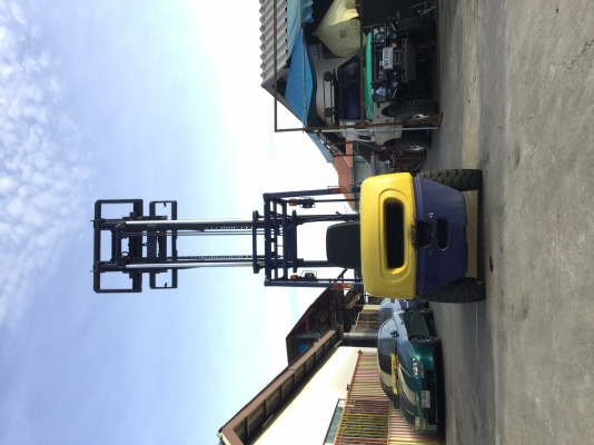 ขาย โฟลคลิฟท์ โคมะสุ ขีด 14 ดีเซล 3 ตัน ขาย โฟลคลิฟท์ โคมะสุ ขีด 14 ดีเซล 3 ตัน