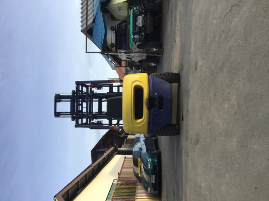 ขาย โฟลคลิฟท์ โคมะสุ ขีด 14 ดีเซล 3 ตัน ขาย โฟลคลิฟท์ โคมะสุ ขีด 14 ดีเซล 3 ตัน