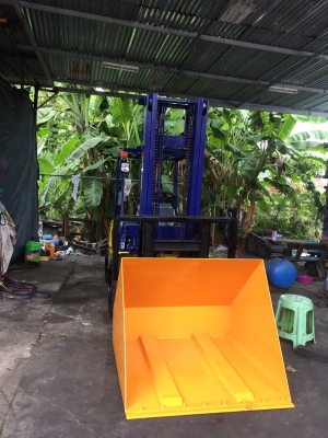 ขาย โฟลคลิฟท์ โคมะสุ ขีด 14 ดีเซล 3 ตัน ขาย โฟลคลิฟท์ โคมะสุ ขีด 14 ดีเซล 3 ตัน