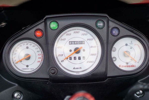 ร้าน  วุฒิ นนบุรี ขาย นินจา250