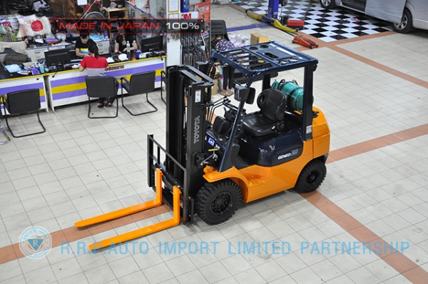 ขายรถโฟล์คลิฟท์มือสอง TOYOTA รุ่น 7FG25-16316 นำเข้าจากประเทศญี่ปุ่น 100\% ไม่เคยใช้งานในไทย