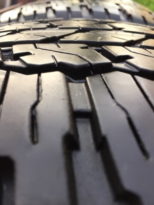 ยาง Bridgestone 265 65 17 ปี16 ดอกเต็ม เนื้อนิ่มๆ ใช้ยาว ราคาไม่แพง ยาง Bridgestone 265 65 17 ปี16 ดอกเต็ม เนื้อนิ่มๆ ใช้ยาว ราคาไม่แพง