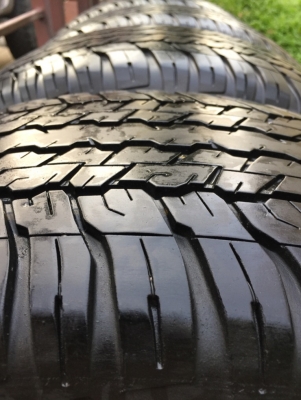 ยาง Dunlop 265 65 17 ปี16 ดอกเต็ม เนื้อนิ่มๆ ใช้ยาว ราคาไม่แพง