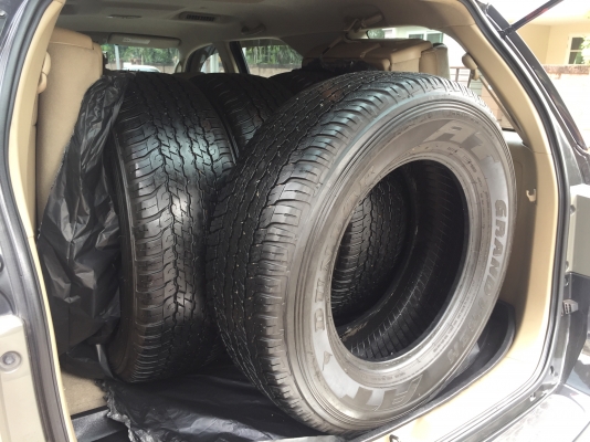 ยาง Dunlop 265 65 17 ปี16 ดอกเต็ม เนื้อนิ่มๆ ใช้ยาว ราคาไม่แพง