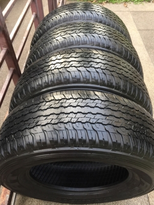 ยาง Dunlop 265 65 17 ปี16 ดอกเต็ม เนื้อนิ่มๆ ใช้ยาว ราคาไม่แพง