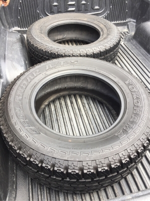 ยาง All Yokohama 265 65 17 กลางปี16 ดอกเต็ม ไม่มีปะ เนื้อนิ่มๆ ใช้ยาว จำนวน2เส้น ราคาไม่แพง ยาง All Yokohama 265 65 17 กลางปี16 ดอกเต็ม ไม่มีปะ เนื้อนิ่มๆ ใช้ยาว จำนวน2เส้น ราคาไม่แพง