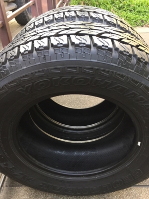 ยาง All Yokohama 265 65 17 กลางปี16 ดอกเต็ม ไม่มีปะ เนื้อนิ่มๆ ใช้ยาว จำนวน2เส้น ราคาไม่แพง ยาง All Yokohama 265 65 17 กลางปี16 ดอกเต็ม ไม่มีปะ เนื้อนิ่มๆ ใช้ยาว จำนวน2เส้น ราคาไม่แพง