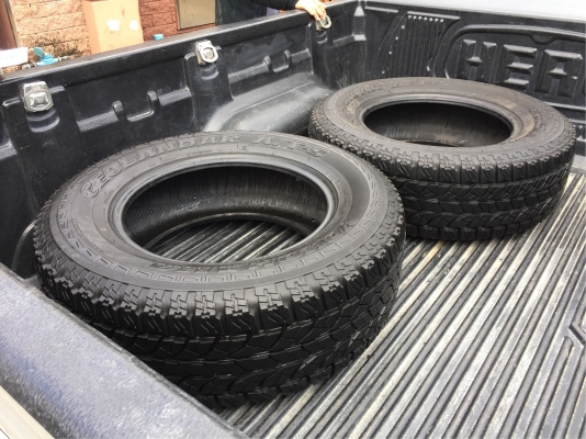 ยาง All Yokohama 265 65 17 กลางปี16 ดอกเต็ม ไม่มีปะ เนื้อนิ่มๆ ใช้ยาว จำนวน2เส้น ราคาไม่แพง ยาง All Yokohama 265 65 17 กลางปี16 ดอกเต็ม ไม่มีปะ เนื้อนิ่มๆ ใช้ยาว จำนวน2เส้น ราคาไม่แพง