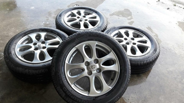 ขายล้อแม็ก vios 15"