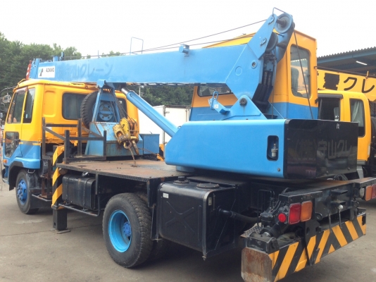 Ts75m1/nissan /FE6-  *จดทะเบียนได้เลยไม่ต้องรอ ให้ฟรี* จัดไฟแน็นท์ ได้