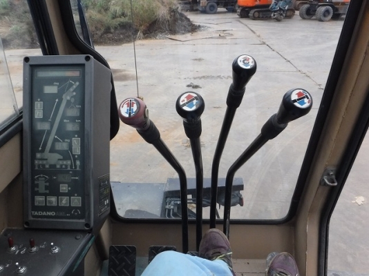 Ts75m1/nissan /FE6-  *จดทะเบียนได้เลยไม่ต้องรอ ให้ฟรี* จัดไฟแน็นท์ ได้