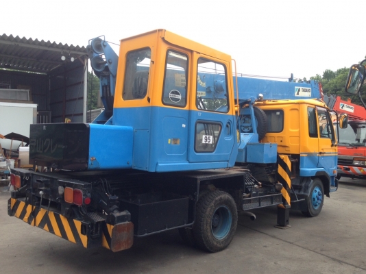 Ts75m1/nissan /FE6-  *จดทะเบียนได้เลยไม่ต้องรอ ให้ฟรี* จัดไฟแน็นท์ ได้