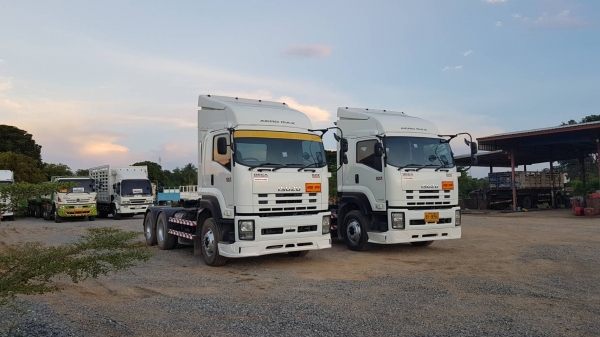 Isuzu 360 แรง ปี 57 สวยสดพร้อมใช้งาน มี 4 คัน ทะเบียนพร้อม Isuzu 360 แรง ปี 57 สวยสดพร้อมใช้งาน มี 4 คัน ทะเบียนพร้อม