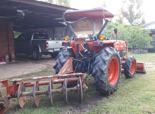 รถไถคูโบต้า L4508Di สภาพดีเล่มพร้อมคับ รถไถคูโบต้า L4508Di สภาพดีเล่มพร้อมคับ