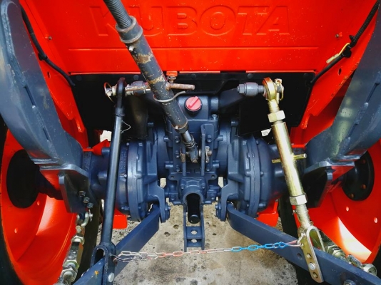 คูโบต้า L4708SP 4 WD ดันดินหน้าใหม่ ตัดหญ้าใหม่ 475000 บาท..จัดส่งฟรี..0856511968