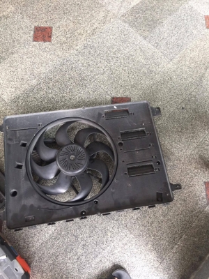 พัดลมแอร์ volvo s60 v60 ตัวปี2011-2014