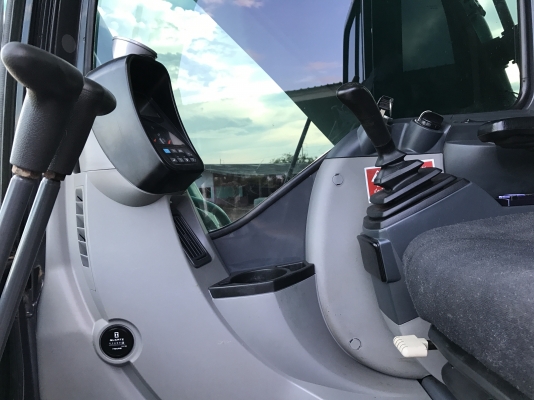 ขาย KOBELCO SK200-8 Super-X 7000 ชม สภาพสวยพร้อมใช้งาน เอกสารพร้อมโอน ชมรถได้ทุกวัน ติดต่อ 081-4283210