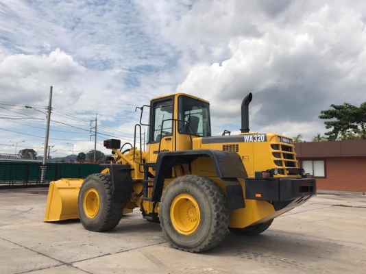 ขาย!! >>> รถตัก Komatsu WA320H-3 4712 ชั่วโมง นำเข้าญี่ปุ่น จัดไฟแนนซ์ได้ <<<  เบอร์ติดต่อ 098-7155789 086-4631102