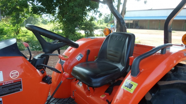 KUBOTA L5018+อุปกรณ์ใบมีดหน้า+ผาน