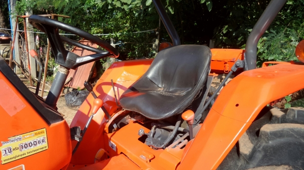 KUBOTA L3408+อุปกรณ์ใบมีดหน้า+ผาน KUBOTA L3408+อุปกรณ์ใบมีดหน้า+ผาน