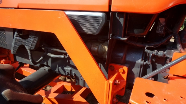 KUBOTA L3408+อุปกรณ์ใบมีดหน้า+ผาน