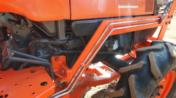KUBOTA L3408+อุปกรณ์ใบมีดหน้า+ผาน