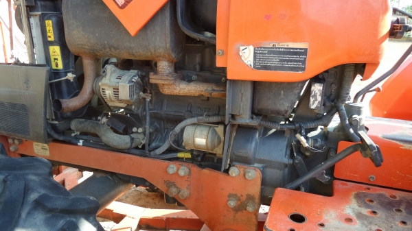 KUBOTA L3408+อุปกรณ์ใบมีดหน้า+ผาน