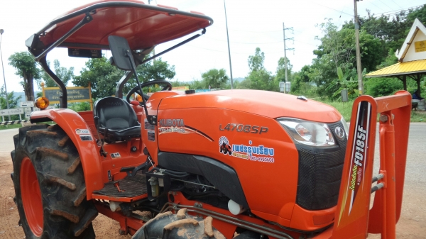 KUBOTA L4708SP+อุปกรณ์ใบมีดหน้า+ผาน