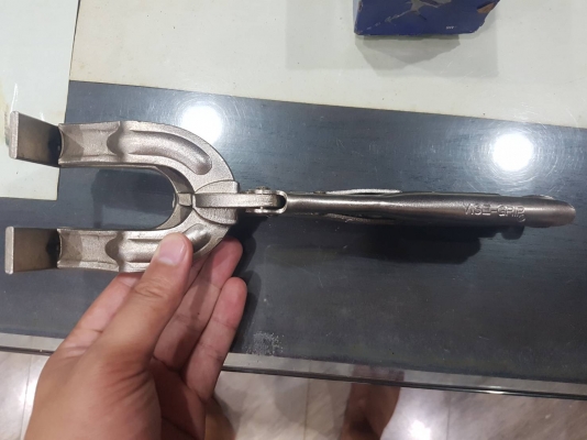 ขายคีมล็อกVISE GIRP 9R MADE IN USA. ใหม่เก่าเก็บ