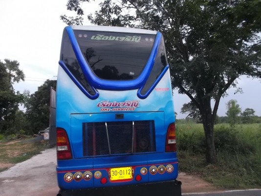 ขายรถบัสพัดลมชั้นครึ่ง 12 เมตรเครื่อง นิสสัน PE 6 275 แรงม้าแคทซี HINOทำสีใหม่ทั้งคัน ทำซุ้มหลังคนขับ ตัดท้ายใหม่ใส่กั๊ก ยางใหม่ 6 เส้นเครื่องเสียงคาราโอเกะครบ หมดไปเป็นล้าน แต่ขาดคนขับ