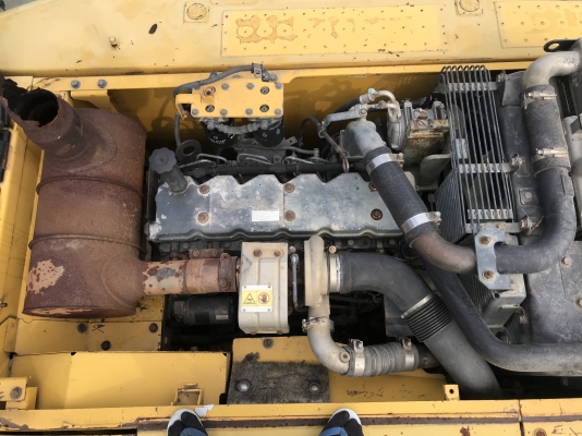 ขายด่วน รถแมคโคร KOMATSU PC200-8