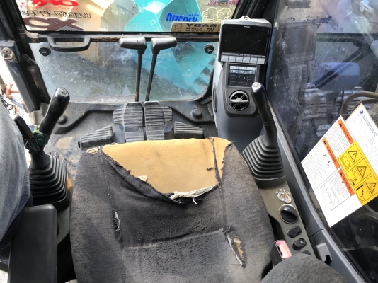 ขายด่วน รถแมคโคร KOMATSU PC200-8