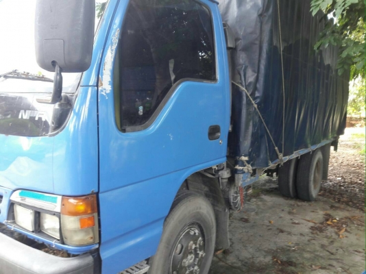 ขาย6ล้อ isuzu NPR130แรง ปี44 ยาว5.5.ม ขาย6ล้อ isuzu NPR130แรง ปี44 ยาว5.5.ม