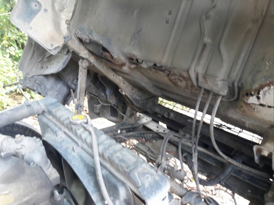 ขาย6ล้อ isuzu NPR130แรง ปี44 ยาว5.5.ม ขาย6ล้อ isuzu NPR130แรง ปี44 ยาว5.5.ม