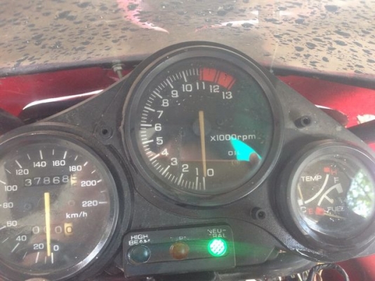 Honda NSR 150rr 2 จังหวะ รถในตำนาน ปี38 เครื่องดีมาก(รถเทิรน์หน้าร้าน) Honda NSR 150rr 2 จังหวะ รถในตำนาน ปี38 เครื่องดีมาก(รถเทิรน์หน้าร้าน)